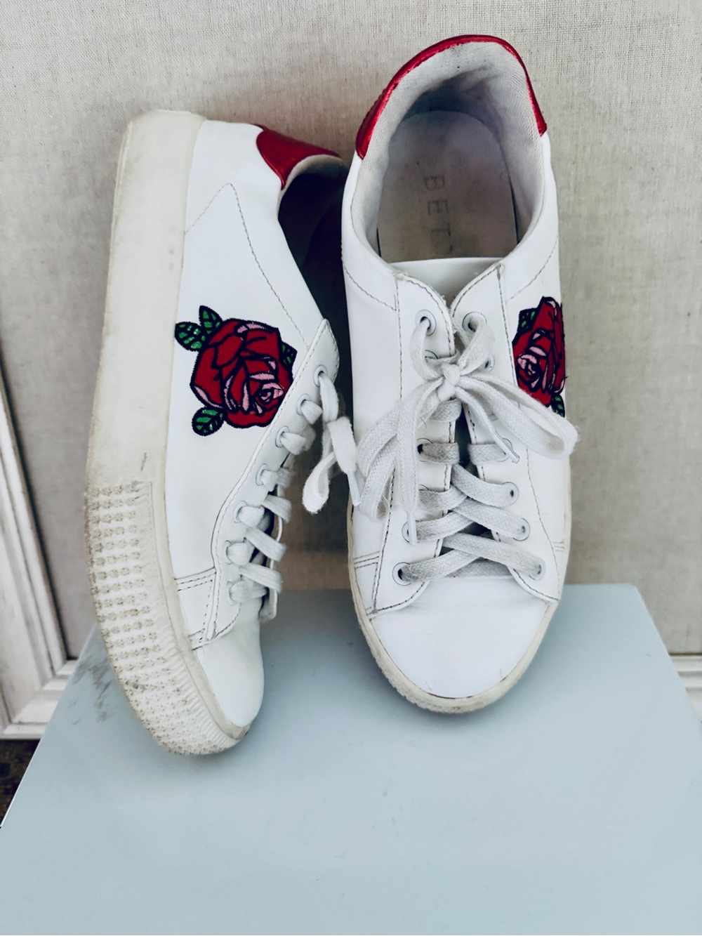 Posey Vintage white low-top platform sneakers featuring red rose embroidery 9